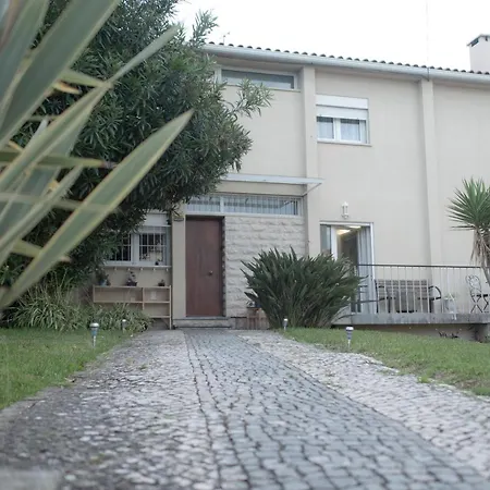 Entire House Near Nation's Park